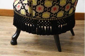 中古　美品　GUCCI(グッチ)　デコール　ゴージャスなデザインのアームチェア　定価約100万円相当　(R-084943)