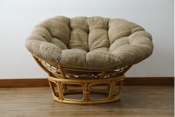 中古　美品　ACME Furniture(アクメファニチャー)　WICKER(ウィッカー)　ラタンフレームと柔らかなファブリックの素材感が魅力のイージーチェア　(R-084944)