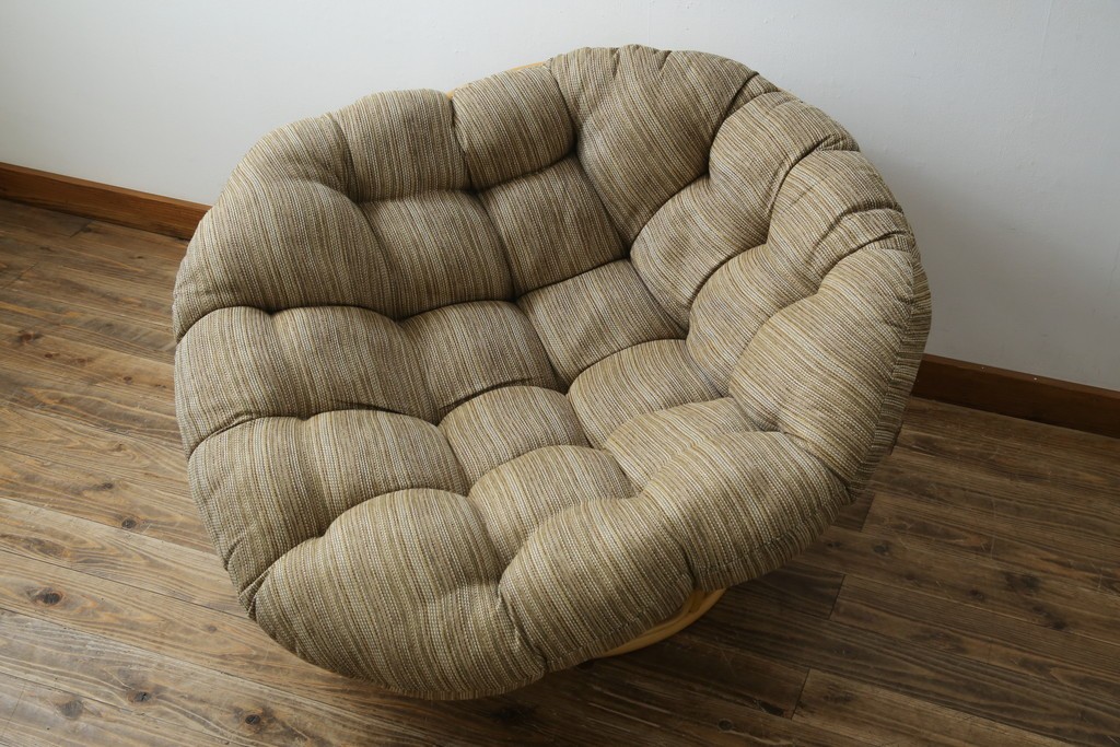 中古　美品　ACME Furniture(アクメファニチャー)　WICKER(ウィッカー)　ラタンフレームと柔らかなファブリックの素材感が魅力のイージーチェア　(R-084944)