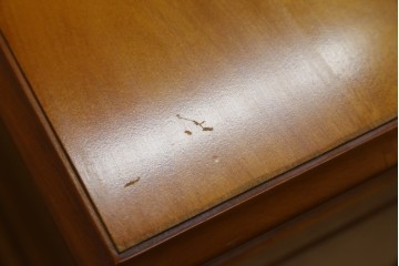 中古　美品　横浜クラシック家具　ダニエル(daniel)　上品な木肌が美しい重厚な両袖デスク　(R-084947)