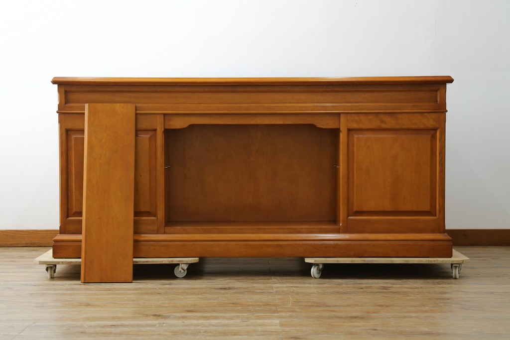 中古　美品　横浜クラシック家具　ダニエル(daniel)　上品な木肌が美しい重厚な両袖デスク　(R-084947)