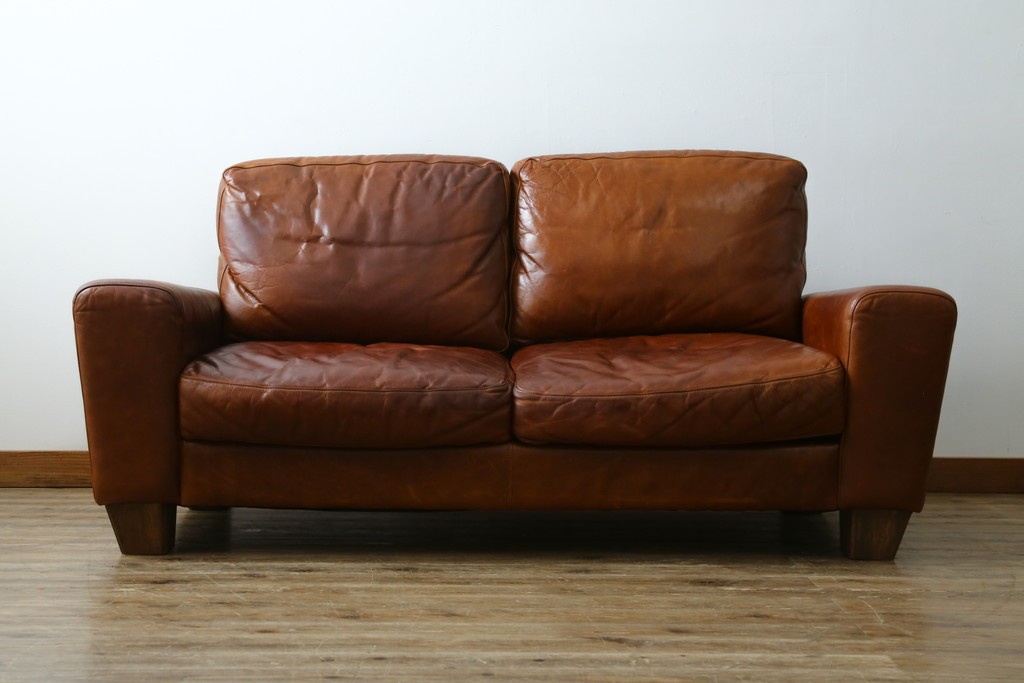 中古　ACME Furniture(アクメファニチャー)　FRESNO(フレスノ)　本革の味わい深い風合いが魅力の二人掛けソファ　定価約33万円　(R-084948)