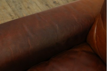 中古　ACME Furniture(アクメファニチャー)　FRESNO(フレスノ)　本革の味わい深い風合いが魅力の二人掛けソファ　定価約33万円　(R-084948)