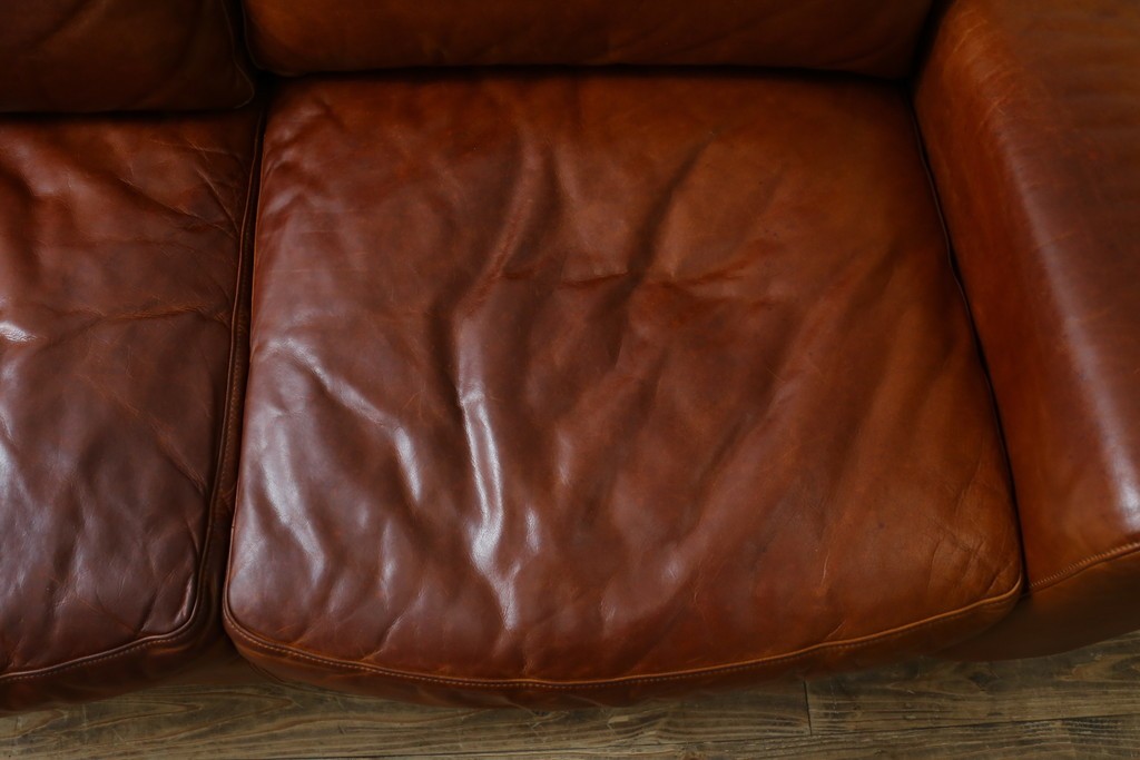 中古　ACME Furniture(アクメファニチャー)　FRESNO(フレスノ)　本革の味わい深い風合いが魅力の二人掛けソファ　定価約33万円　(R-084948)