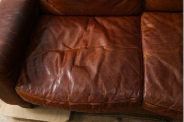 中古　ACME Furniture(アクメファニチャー)　FRESNO(フレスノ)　本革の味わい深い風合いが魅力の二人掛けソファ　定価約33万円相当　(R-084948)