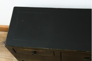 中古　韓国　李朝デザイン　素朴な金具が趣を添えるアンティーク調ローボード　(R-084949)