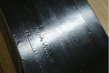 中古　韓国　李朝デザイン　素朴な金具が趣を添えるアンティーク調ローボード　(R-084949)
