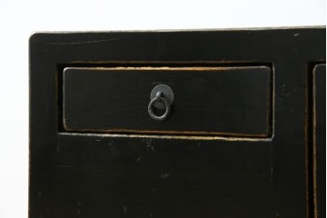 中古　韓国　李朝デザイン　素朴な金具が趣を添えるアンティーク調ローボード　(R-084949)