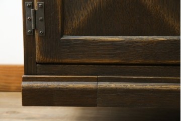 中古　美品　飛騨産業　キツツキ　PROVINCIAL(プロヴィンシャル・プロビンシャル)　センター収納でAV機器の設置に便利なテレビボード　定価約55万円相当　(R-084952)