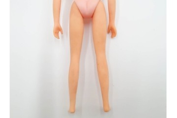 当時物　TAKARA(タカラ)　へそあり・ドットあり・両腕両足連動の初代リカちゃん人形　(R-084966)　