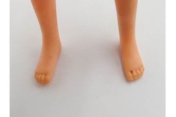 当時物　TAKARA(タカラ)　へそあり・ドットあり・両腕両足連動の初代リカちゃん人形　(R-084966)　