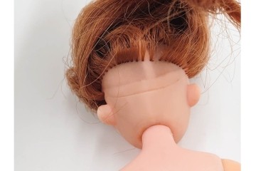 当時物　TAKARA(タカラ)　へそあり・ドットあり・両腕両足連動の初代リカちゃん人形　(R-084966)　