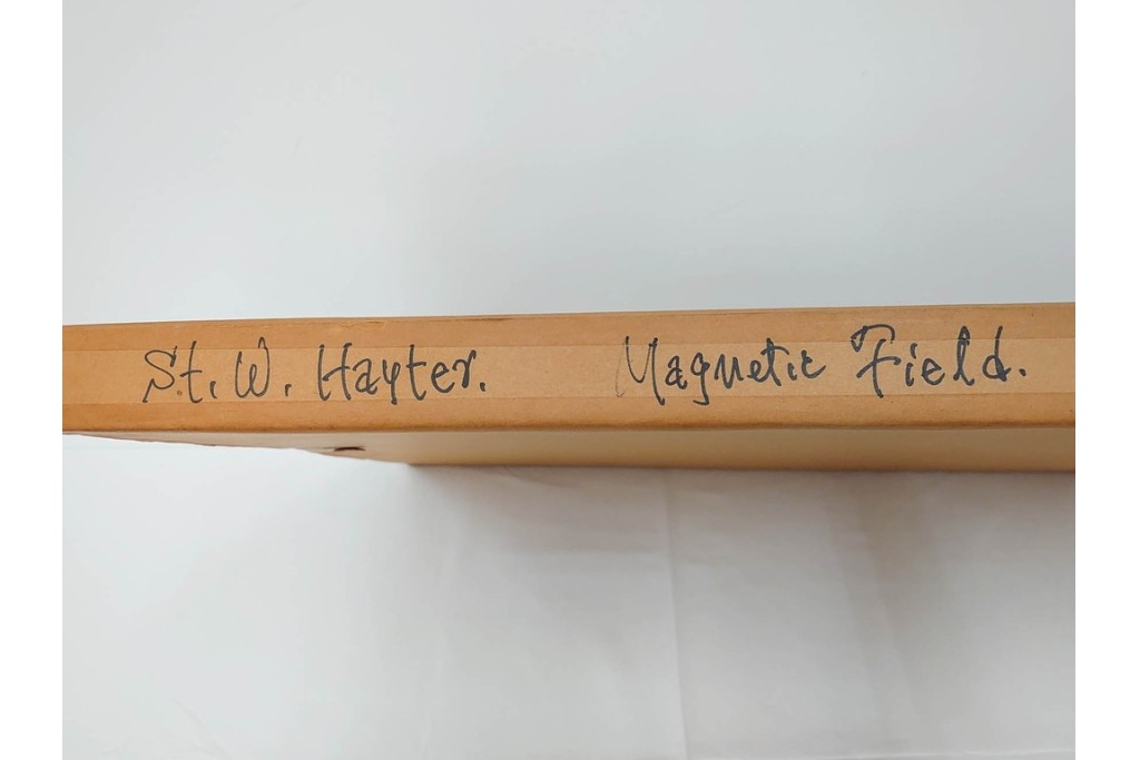 真作　サイン入り　1966年作　スタンリー・ウィリアム・ヘイター(Stanley William Hayter)　48/50　「Magnetic Field(マグネティック・フィールド)」　磁場のうねりを思わせる反復する線と色面が印象的な銅版画　外箱付き　(R-084974)