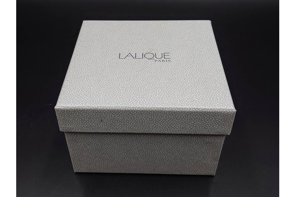 フランス　 LALIQUE(ラリック)　ローズマリー・バジル　繊細な植物の陰影が美しいキャンドルフォルダー2点セット　外箱付き　(R-084982)