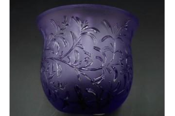 フランス　 LALIQUE(ラリック)　ローズマリー・バジル　繊細な植物の陰影が美しいキャンドルフォルダー2点セット　外箱付き　(R-084982)