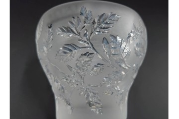 フランス　 LALIQUE(ラリック)　ローズマリー・バジル　繊細な植物の陰影が美しいキャンドルフォルダー2点セット　外箱付き　(R-084982)