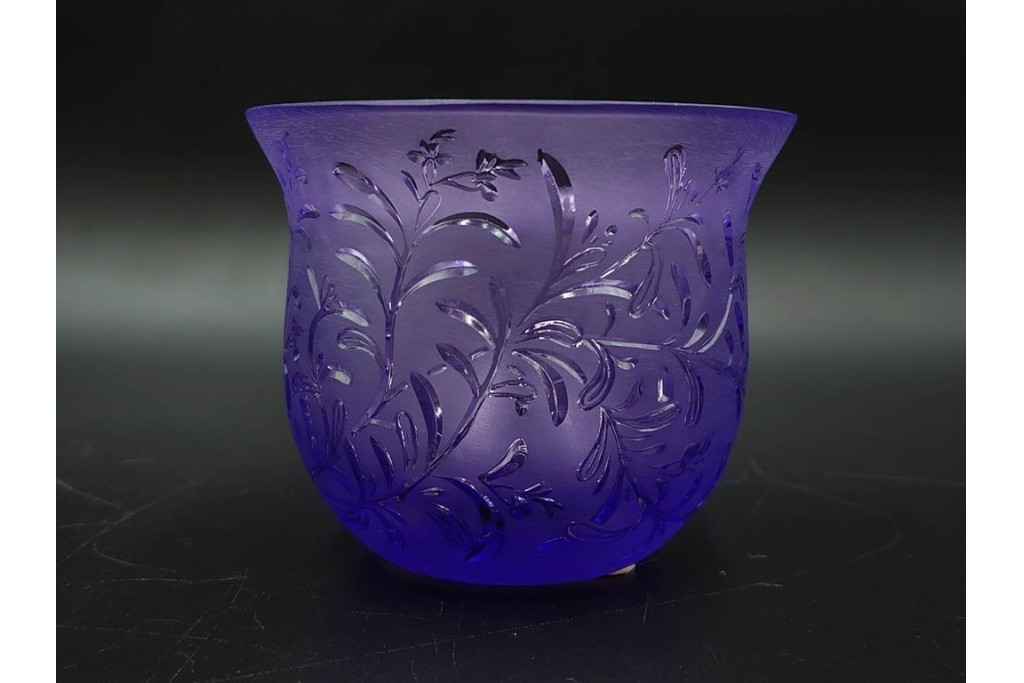フランス　 LALIQUE(ラリック)　ローズマリー・バジル　繊細な植物の陰影が美しいキャンドルフォルダー2点セット　外箱付き　(R-084982)