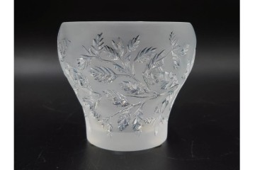 フランス　 LALIQUE(ラリック)　ローズマリー・バジル　繊細な植物の陰影が美しいキャンドルフォルダー2点セット　外箱付き　(R-084982)
