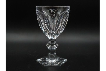 フランス　Baccarat(バカラ)　HARCOURT(アルクール)　L(ラージ)サイズ　精巧なカットが美しいワイングラス2客セット　定価(2客合計)約7万2千円　外箱付き　(R-084984)