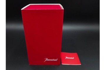 フランス　Baccarat(バカラ)　HARCOURT(アルクール)　L(ラージ)サイズ　精巧なカットが美しいワイングラス2客セット　定価(2客合計)約7万2千円　外箱付き　(R-084984)