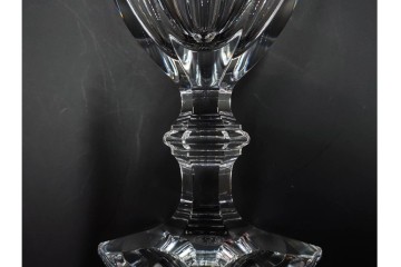 フランス　Baccarat(バカラ)　HARCOURT(アルクール)　L(ラージ)サイズ　精巧なカットが美しいワイングラス2客セット　定価(2客合計)約7万2千円　外箱付き　(R-084984)