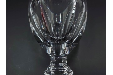 フランス　Baccarat(バカラ)　HARCOURT(アルクール)　L(ラージ)サイズ　精巧なカットが美しいワイングラス2客セット　定価(2客合計)約7万2千円　外箱付き　(R-084984)