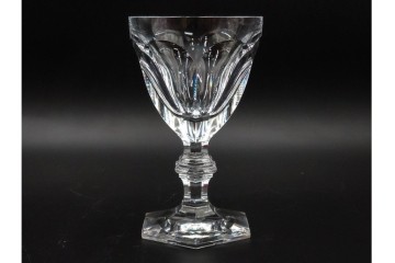 フランス　Baccarat(バカラ)　HARCOURT(アルクール)　L(ラージ)サイズ　精巧なカットが美しいワイングラス2客セット　定価(2客合計)約7万2千円　外箱付き　(R-084984)