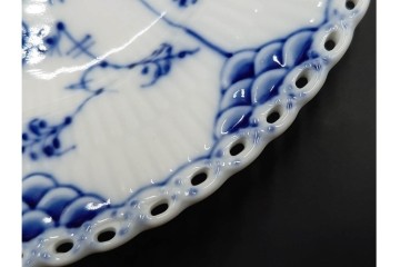 デンマーク製　ROYAL COPENHAGEN(ロイヤルコペンハーゲン)　ブルーフルーテッド フルレース　直径約17cm　プレート2枚セット　スクラッチありB級品　(R-084985)