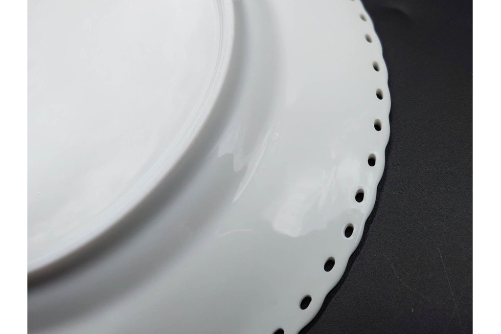 デンマーク製　ROYAL COPENHAGEN(ロイヤルコペンハーゲン)　ブルーフルーテッド フルレース　直径約17cm　プレート2枚セット　スクラッチありB級品　(R-084985)