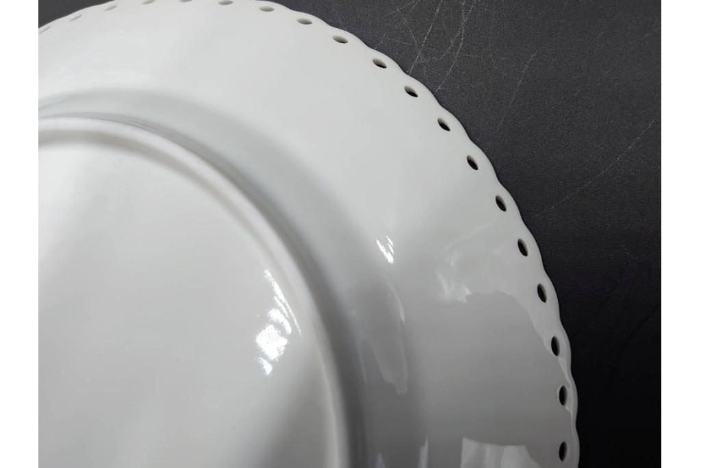 デンマーク製　ROYAL COPENHAGEN(ロイヤルコペンハーゲン)　ブルーフルーテッド フルレース　直径約17cm　プレート2枚セット　スクラッチありB級品　(R-084987)