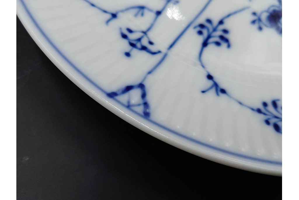 デンマーク製　ROYAL COPENHAGEN(ロイヤルコペンハーゲン)　ブルーフルーテッド 　プレイン　直径約19cm　プレート3枚セット　定価(3枚合計)約5万円　(R-084989)