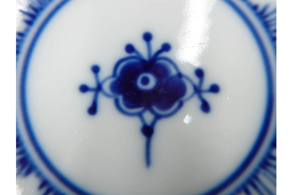 デンマーク製　ROYAL COPENHAGEN(ロイヤルコペンハーゲン)　ブルーフルーテッド 　プレイン　直径約19cm　プレート3枚セット　定価(3枚合計)約5万円　(R-084989)