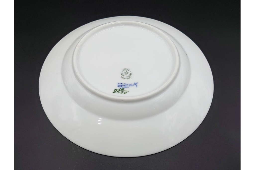 デンマーク製　ROYAL COPENHAGEN(ロイヤルコペンハーゲン)　ブルーフラワー アンギュラー　上品なプレート6枚セット　スクラッチありB級品　(R-084990)