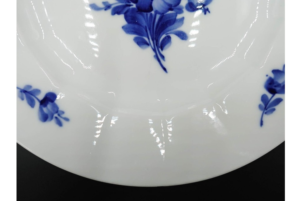 デンマーク製　ROYAL COPENHAGEN(ロイヤルコペンハーゲン)　ブルーフラワー アンギュラー　上品なプレート6枚セット　スクラッチありB級品　(R-084990)