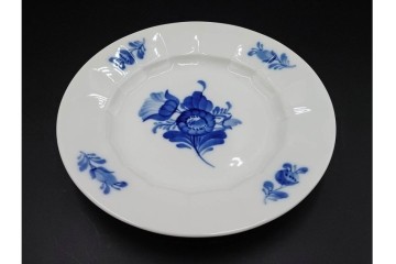 デンマーク製　ROYAL COPENHAGEN(ロイヤルコペンハーゲン)　ブルーフラワー アンギュラー　上品なプレート6枚セット　スクラッチありB級品　(R-084990)