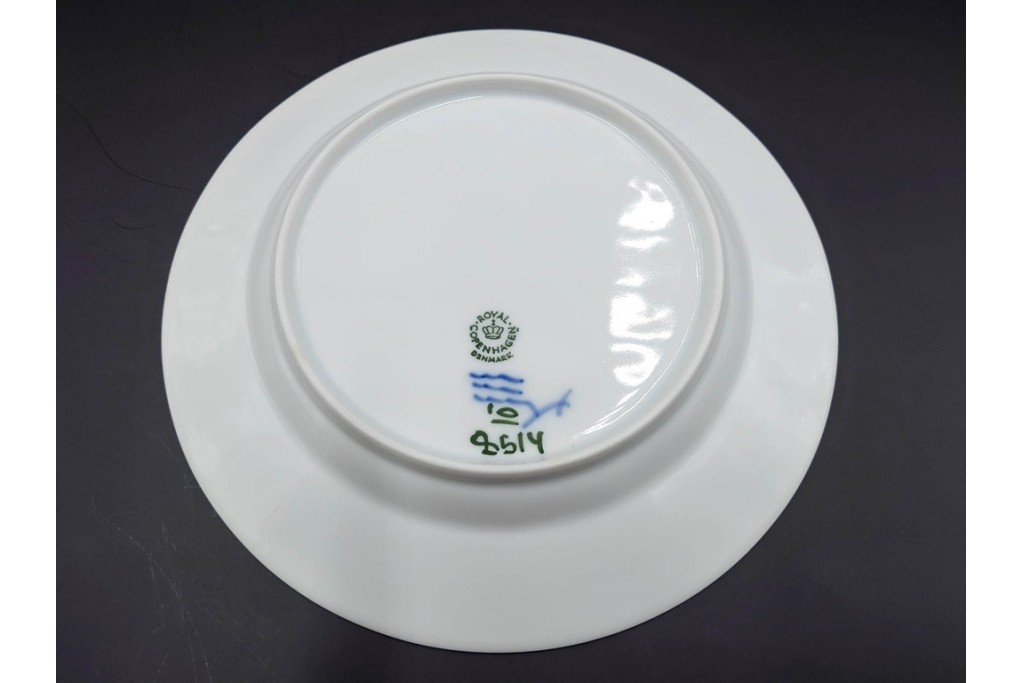 デンマーク製　ROYAL COPENHAGEN(ロイヤルコペンハーゲン)　ブルーフラワー アンギュラー　上品なプレート6枚セット　スクラッチありB級品　(R-084990)