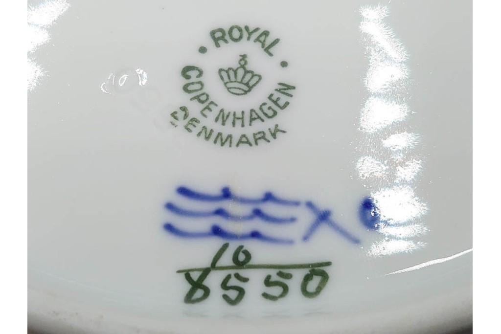 デンマーク製　ROYAL COPENHAGEN(ロイヤルコペンハーゲン)　ブルーフラワー アンギュラー　上品なプレート6枚セット　スクラッチありB級品　(R-084990)