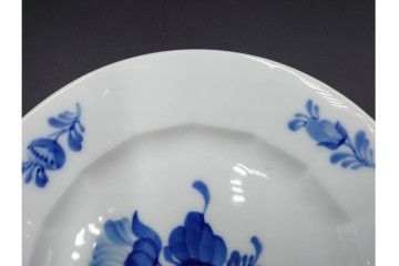 デンマーク製　ROYAL COPENHAGEN(ロイヤルコペンハーゲン)　ブルーフラワー アンギュラー　上品なプレート6枚セット　スクラッチありB級品　(R-084990)