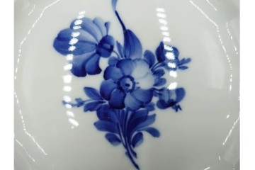 デンマーク製　ROYAL COPENHAGEN(ロイヤルコペンハーゲン)　ブルーフラワー アンギュラー　上品なプレート6枚セット　スクラッチありB級品　(R-084990)
