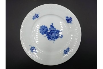 デンマーク製　ROYAL COPENHAGEN(ロイヤルコペンハーゲン)　ブルーフラワー プレイン　直径約19cm　プレート6枚セット　スクラッチありB級品　(R-084991)