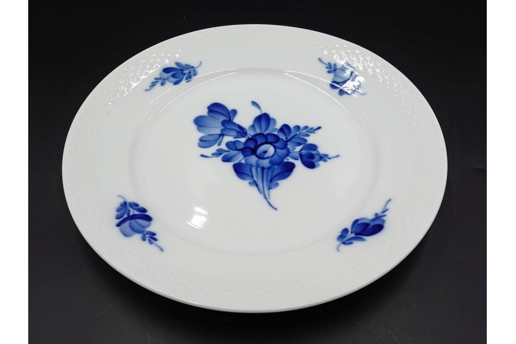 デンマーク製　ROYAL COPENHAGEN(ロイヤルコペンハーゲン)　ブルーフラワー プレイン　直径約19cm　プレート6枚セット　スクラッチありB級品　(R-084991)
