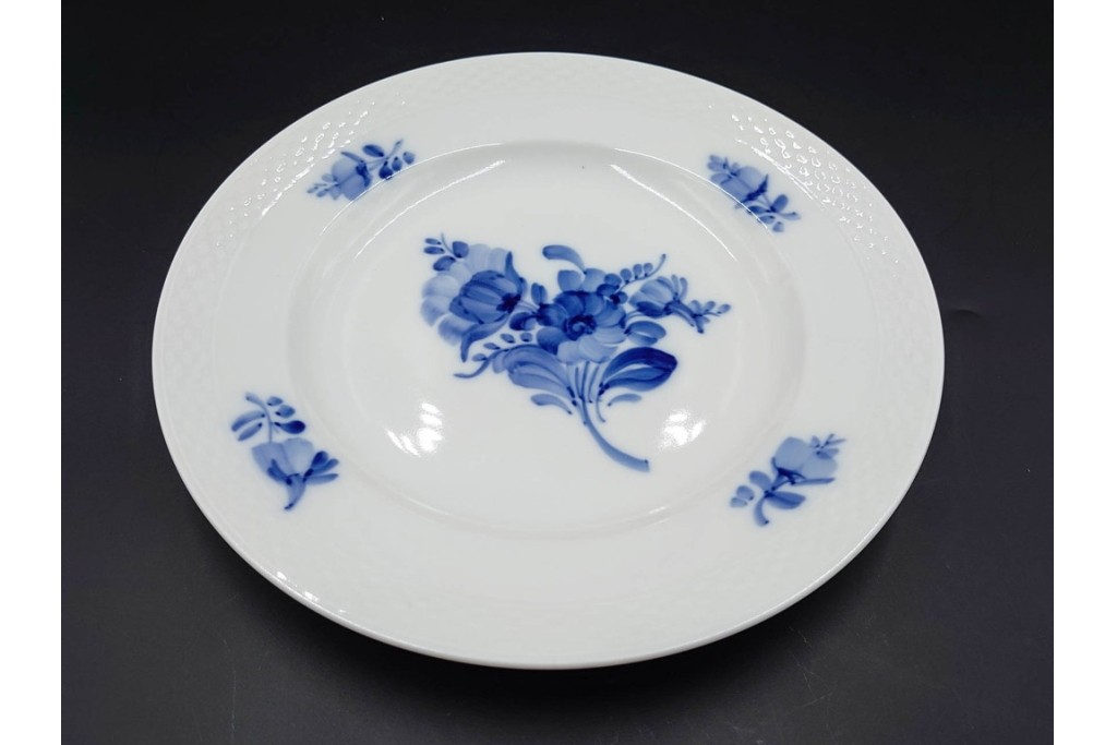デンマーク製　ROYAL COPENHAGEN(ロイヤルコペンハーゲン)　ブルーフラワー プレイン　直径約19cm　プレート6枚セット　スクラッチありB級品　(R-084991)