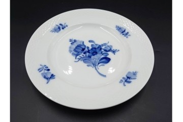 デンマーク製　ROYAL COPENHAGEN(ロイヤルコペンハーゲン)　ブルーフラワー プレイン　直径約19cm　プレート6枚セット　スクラッチありB級品　(R-084991)