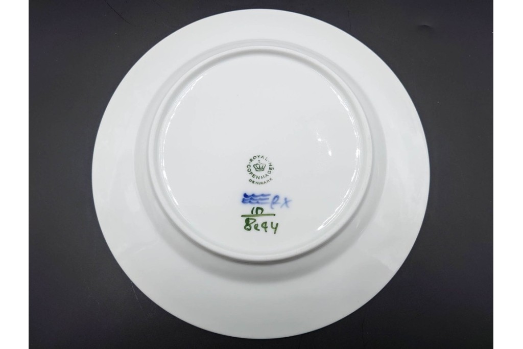 デンマーク製　ROYAL COPENHAGEN(ロイヤルコペンハーゲン)　ブルーフラワー プレイン　直径約19cm　プレート6枚セット　スクラッチありB級品　(R-084991)