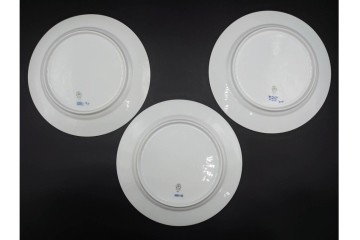 デンマーク製　ROYAL COPENHAGEN(ロイヤルコペンハーゲン)　ブルーフラワー プレイン　直径約28cm　プレート3枚セット　スクラッチありB級品　(R-084992)