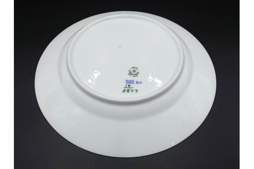 デンマーク製　ROYAL COPENHAGEN(ロイヤルコペンハーゲン)　ブルーフラワー アンギュラー　直径約26cm　プレート3枚セット　スクラッチありB級品　(R-084993)