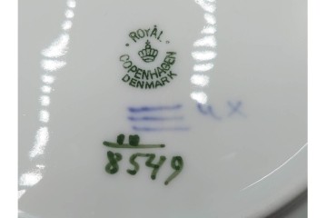 デンマーク製　ROYAL COPENHAGEN(ロイヤルコペンハーゲン)　ブルーフラワー アンギュラー　直径約26cm　プレート3枚セット　スクラッチありB級品　(R-084993)