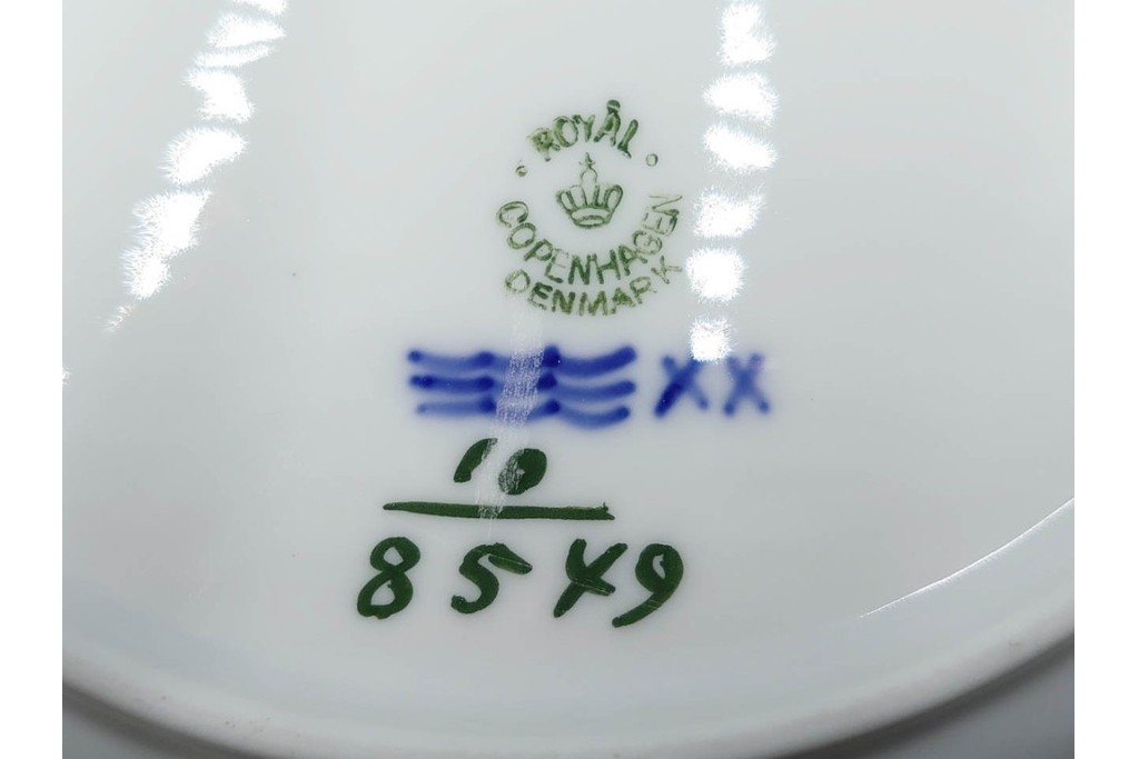 デンマーク製　ROYAL COPENHAGEN(ロイヤルコペンハーゲン)　ブルーフラワー アンギュラー　直径約26cm　プレート3枚セット　スクラッチありB級品　(R-084993)