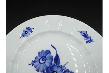 デンマーク製　ROYAL COPENHAGEN(ロイヤルコペンハーゲン)　ブルーフラワー アンギュラー　直径約26cm　プレート3枚セット　スクラッチありB級品　(R-084993)