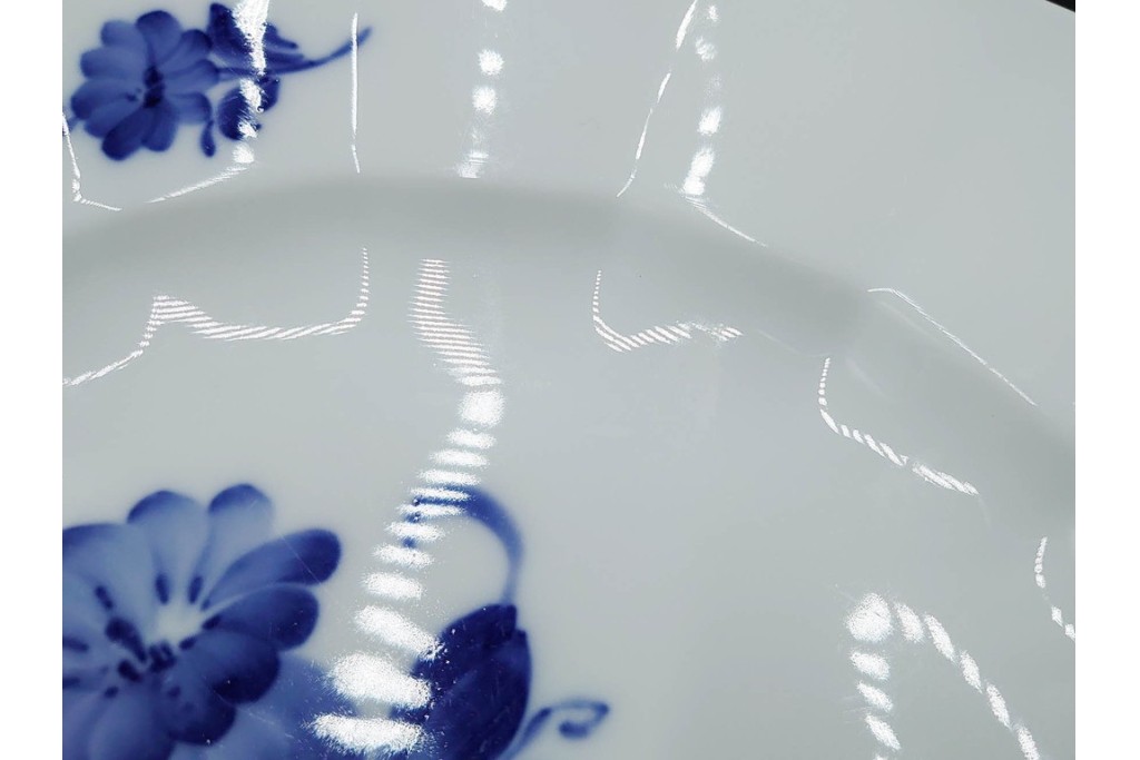 デンマーク製　ROYAL COPENHAGEN(ロイヤルコペンハーゲン)　ブルーフラワー アンギュラー　直径約26cm　プレート3枚セット　スクラッチありB級品　(R-084993)